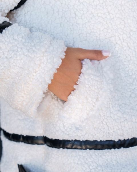 Женская белая шуба из искусственного меха на утеплителе. jf-фрост фото