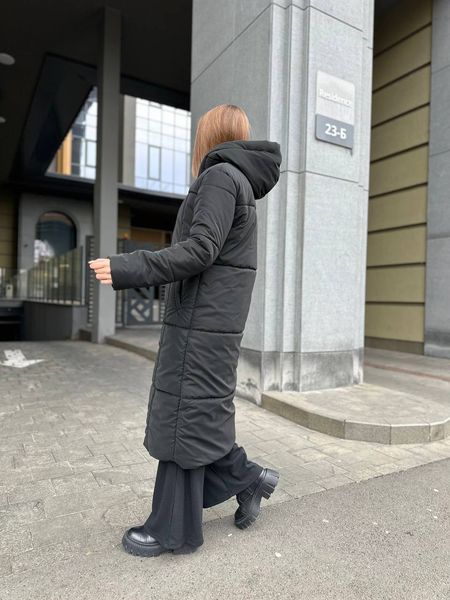 Женское зимнее пальто с капюшоном черного цвета MiD-140 фото